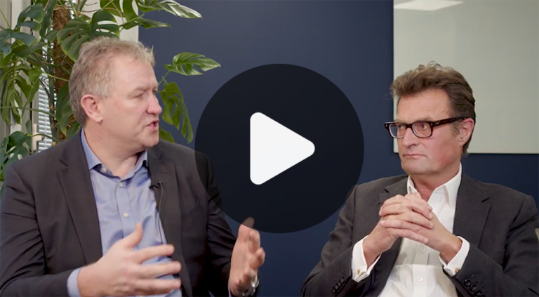 Tony Dalwood and Rupert Robinson chatting